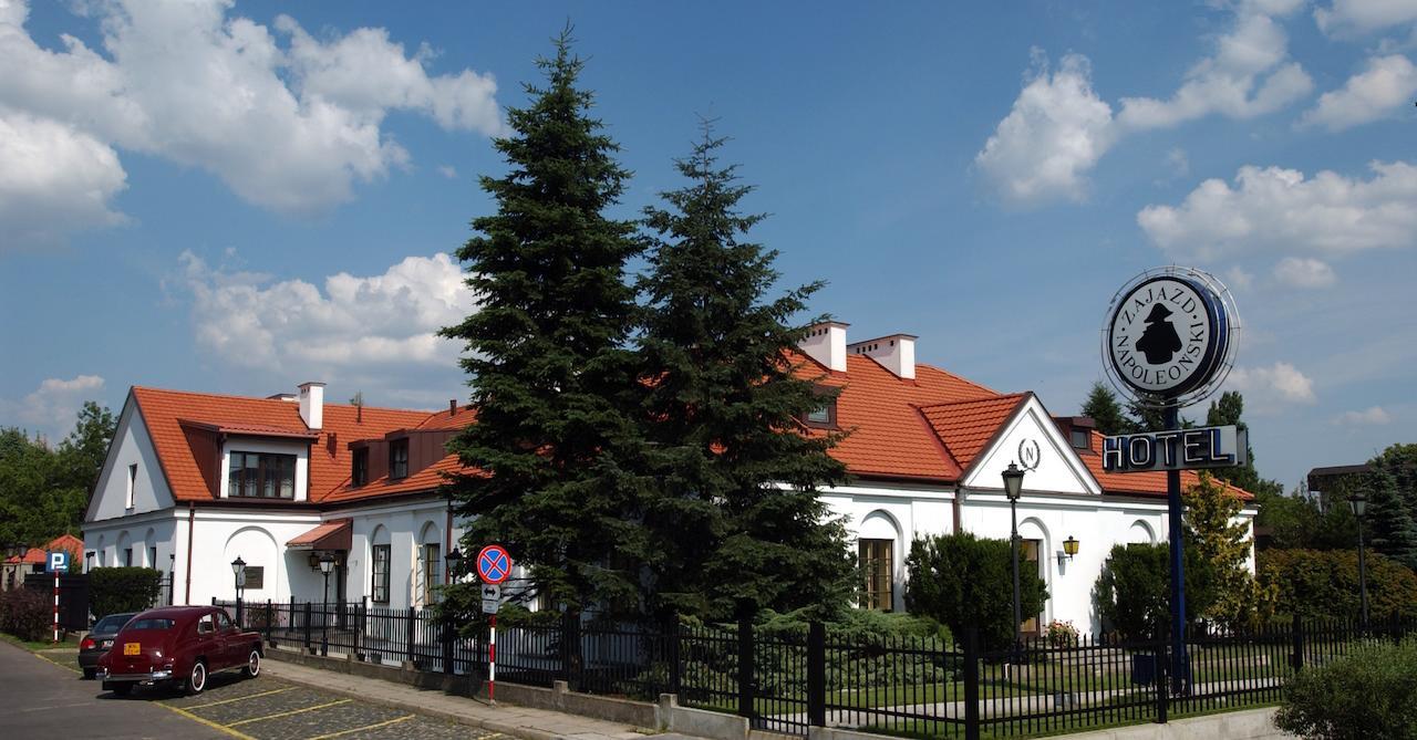 Hotel "Zajazd Napoleonski" Warsaw Exterior photo